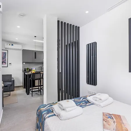 Apartman Roma Signature By Nomads - Center Walking Distance To Shops&beach *