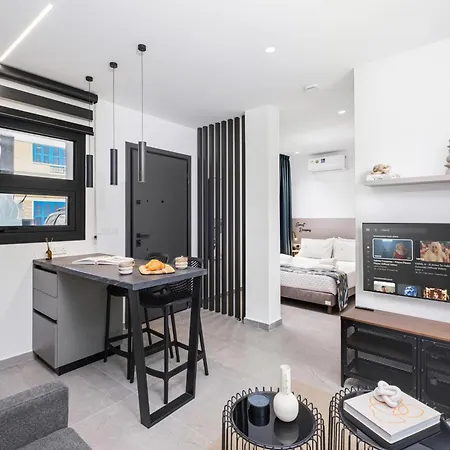 Roma Signature By Nomads - Center Walking Distance To Shops&beach * Limassol
